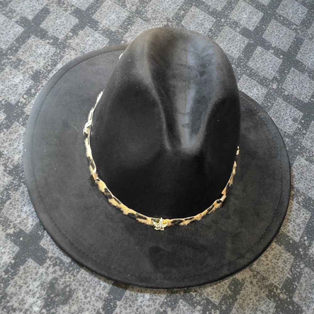 Stylish Black Wide-Brim Fedora Hat with Leopard Band NWT - Picture 9 of 14